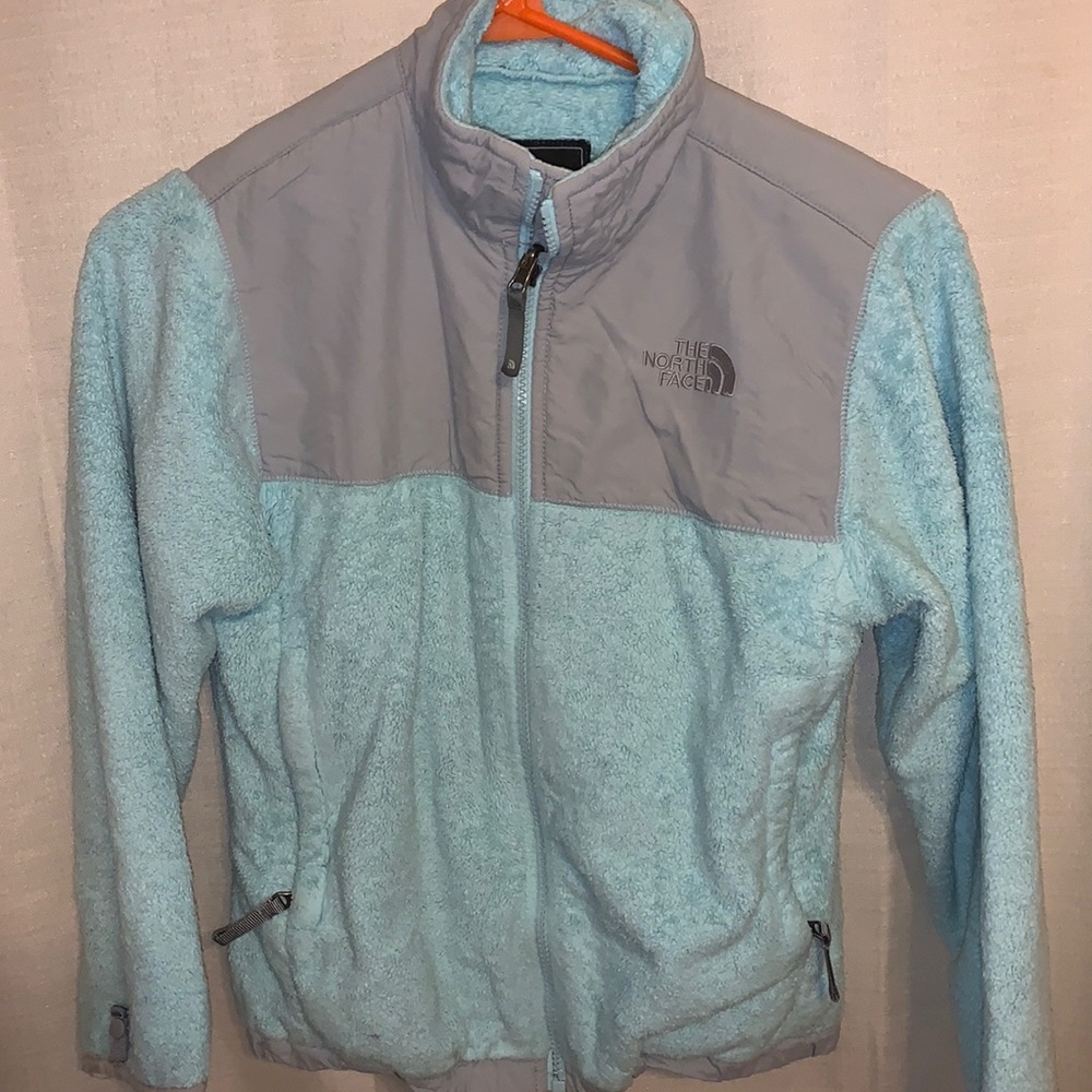 Loved and had lots of wear left. Girls north face  fleece zip up